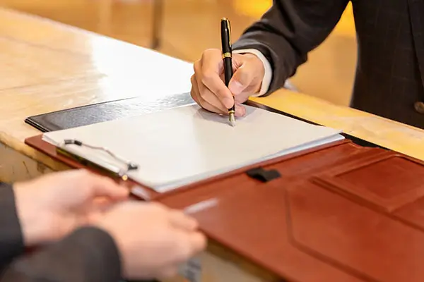 欠债不还走什么法律