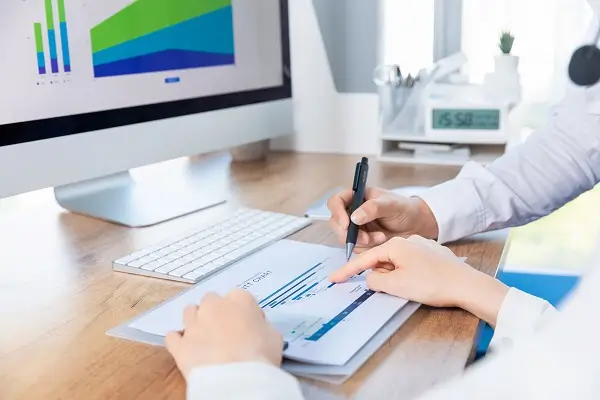 卡车字笔顺怎么写，正确写法详解